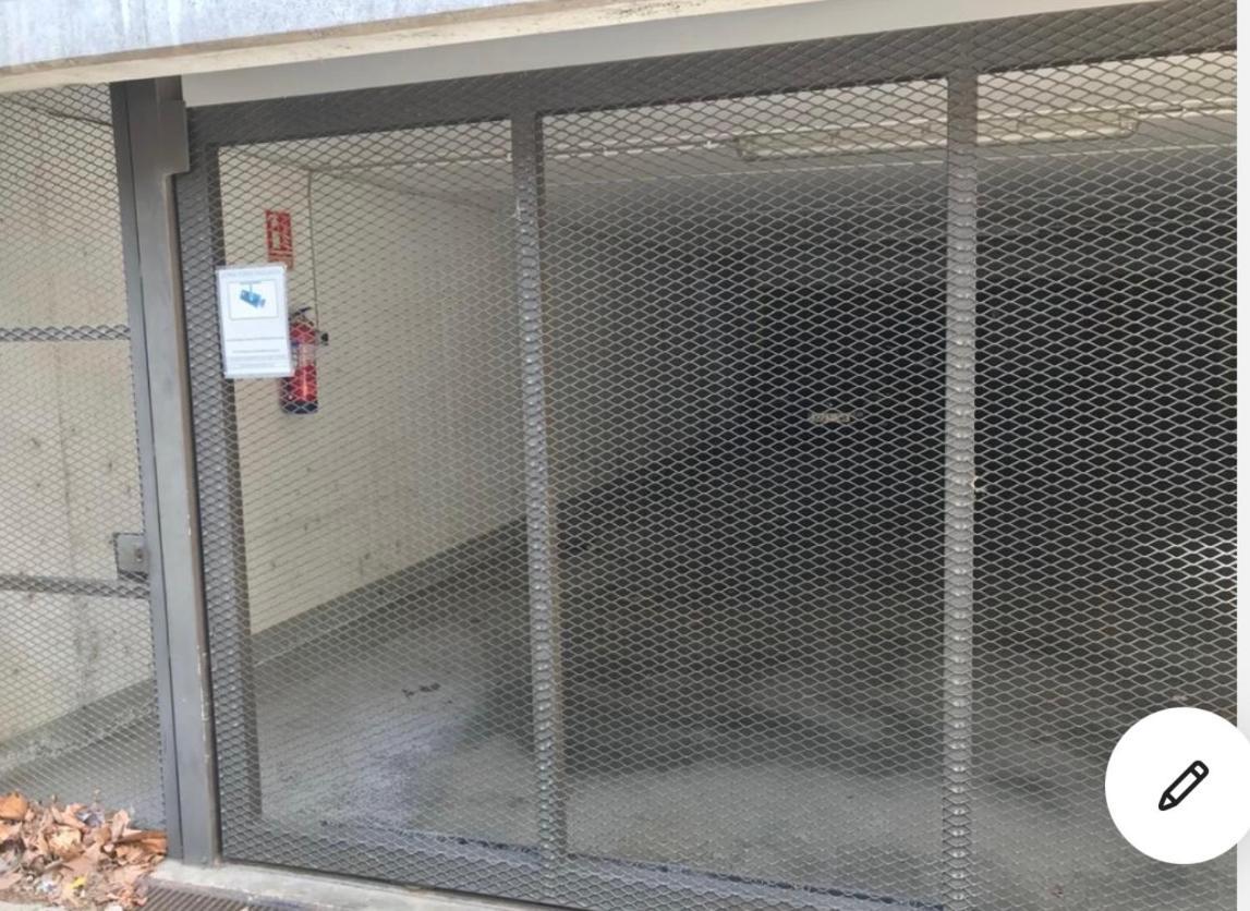 Atico De Diseno Con Terraza En El Centro De Olot Lejlighed Eksteriør billede